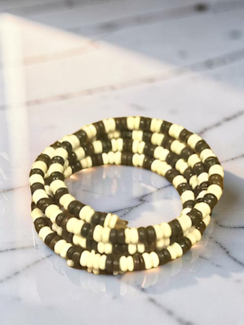Black and Cream Two-Tone Beaded Stretch Bracelet