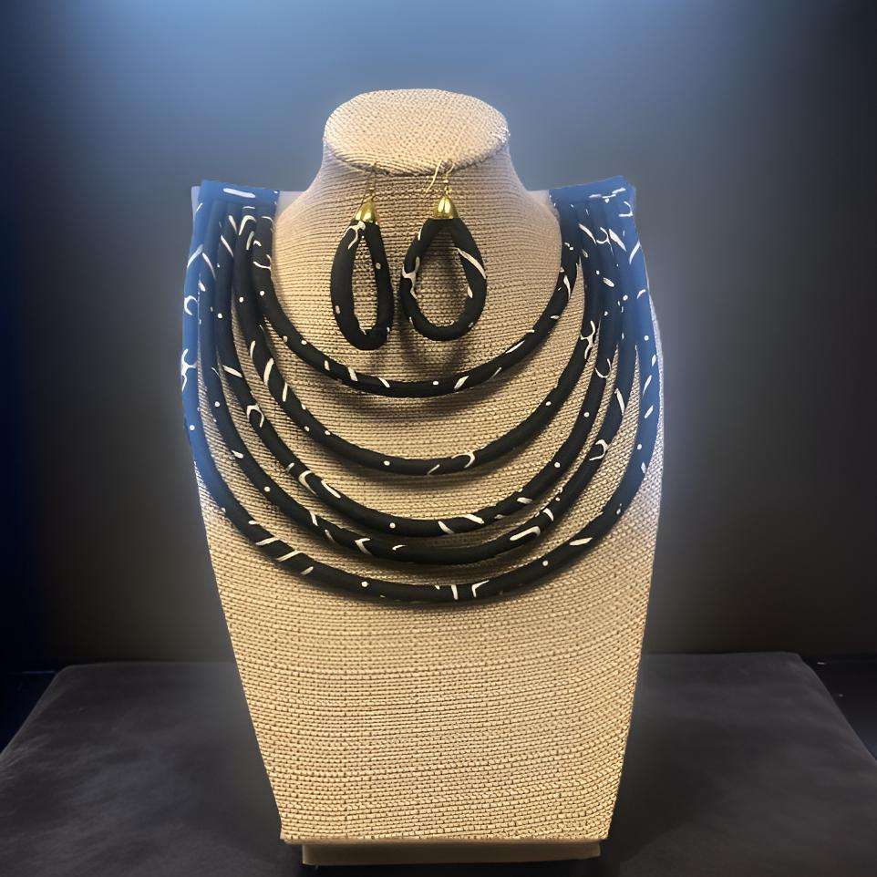 African Print Convertible Clutch Purse w/Matching Necklace & Earrings