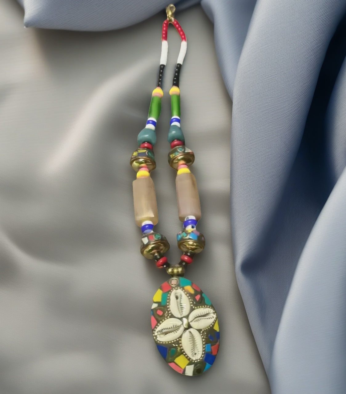 African Fashion Colorful Cowrie Style Beaded Necklace