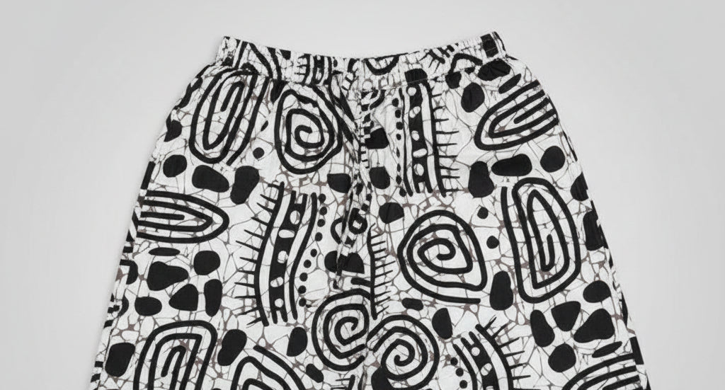 B/W African Print 3-Piece Dashiki Set with Matching Kufi Hat