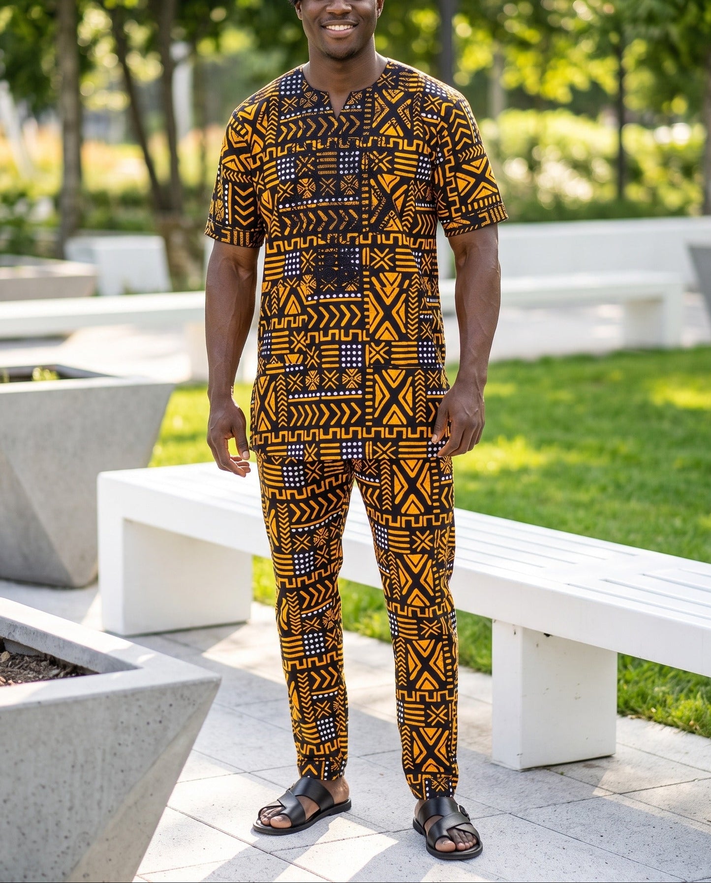 Men’s African Tribal Print Set with Matching Kufi Cap (5XL)