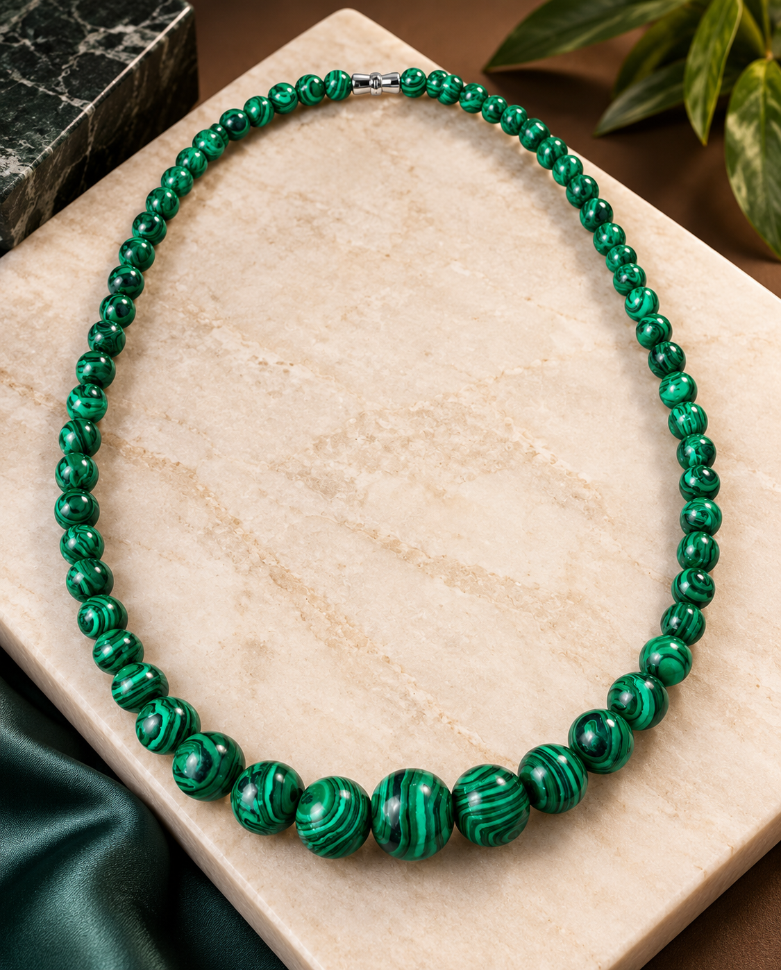 Green Malachite Graduated Beaded Necklace